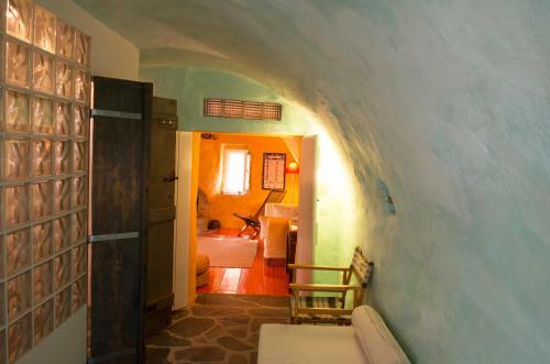 Painter's Country House