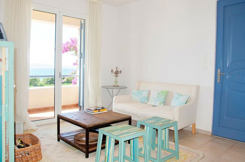 Neapoli Villas