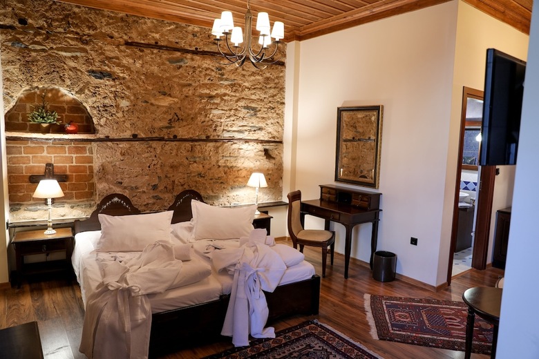 Deluxe Boutique Hotel Palea Poli