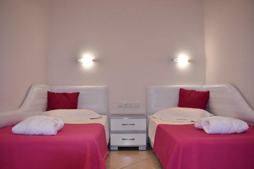 Marinis Boutique Aparthotel