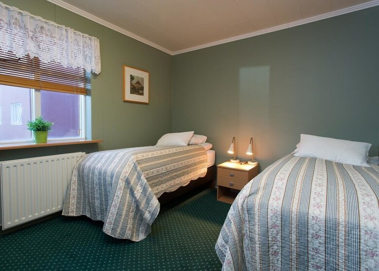 Hostal Mikligardur Guesthouse