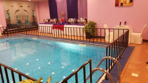Al Thuriah Hotel Apartment