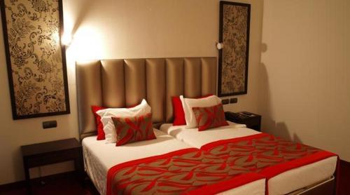 Hotel Dighton