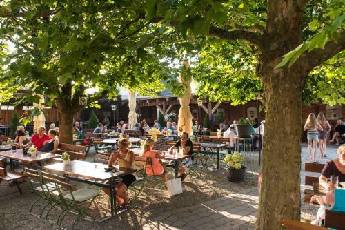 Hostal Landgasthof Zur Sonne