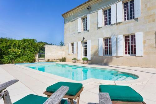 Agroturismo Blesignac Chateau Sleeps 12 Pool Wifi
