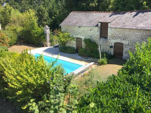 Jaulnay Villa Sleeps 10 Pool Wifi