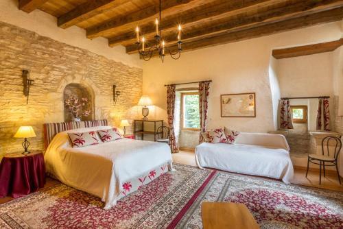 Saint-denis-catus Villa Sleeps 12 Pool Wifi