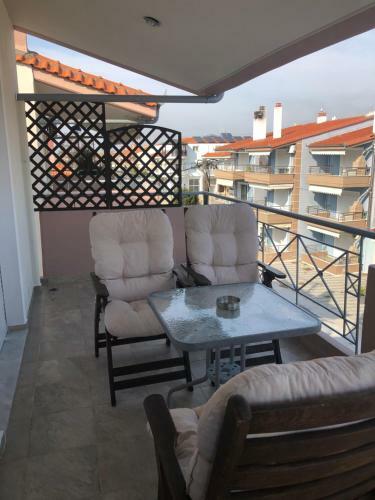 Anna Apartments