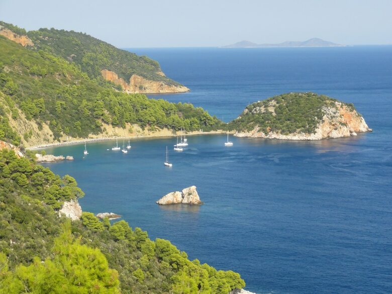 Stafylos Suites & Boutique Hotel