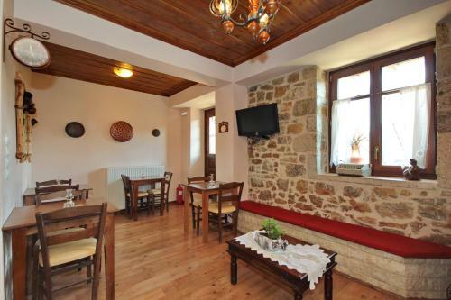 Hostal Thea Valtessinikou