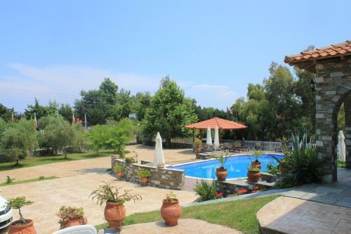 Zeus Hotel