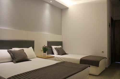 Zeus Hotel