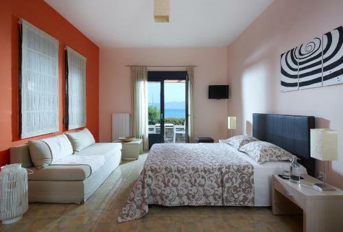 Aeolis Apartments & Studios