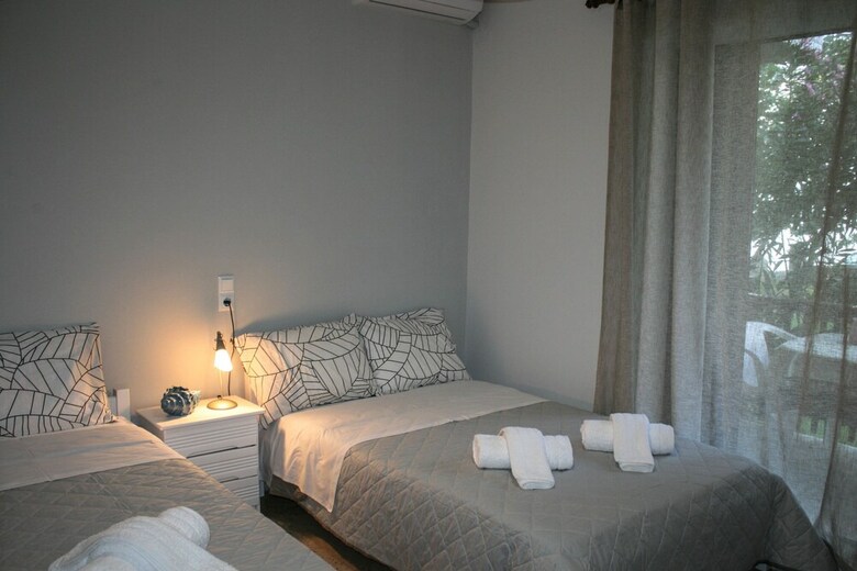 Skourtis Apartments