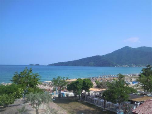 Beachfront Apartment Katerina