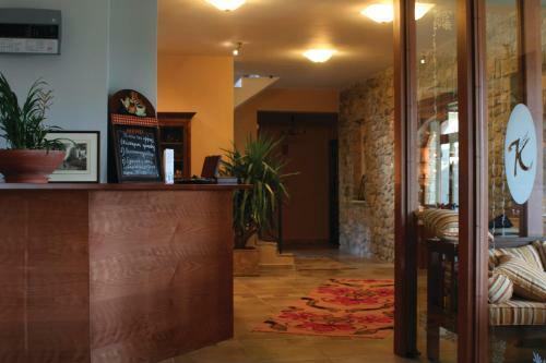 Hotel Karyatis Resort