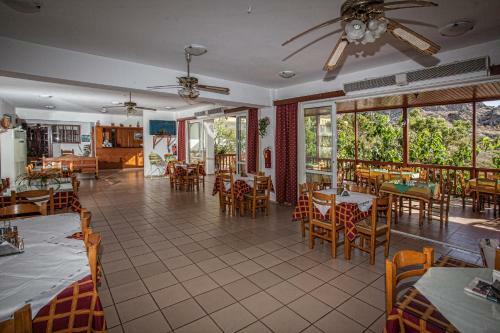 Aparthotel Ammoudi Hotel