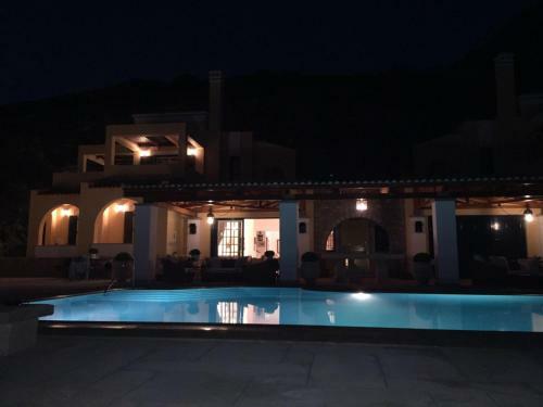 Kasteli Villas