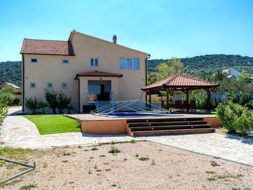 Modern Relaxing Villa In Zaton