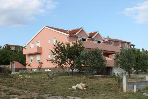 Apartments With A Parking Space Maslenica, Novigrad - 6573