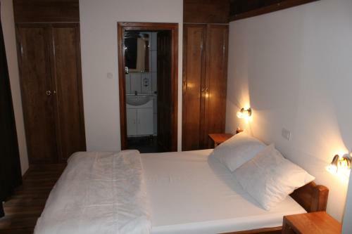 Bed & Breakfast Guesthouse Re?ekov Podrum