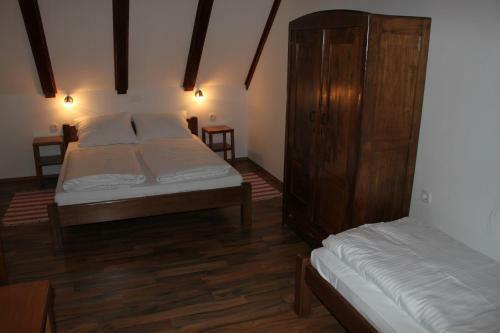 Bed & Breakfast Guesthouse Re?ekov Podrum