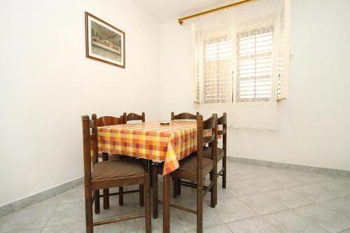 Apartments With A Parking Space Novalja, Pag - 10417