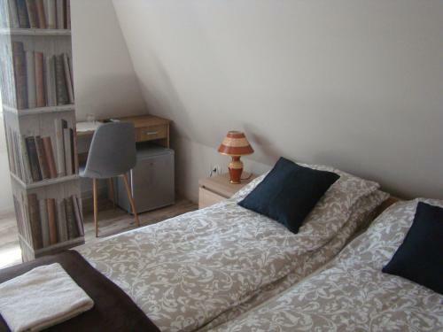 Bed & Breakfast F57 - Frank� Csal�di Panzi�