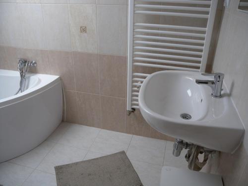 One-bedroom Apartment In Balatonlelle I