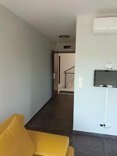 Sunshine Apartment