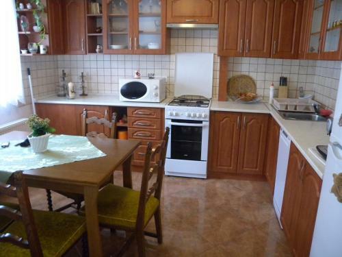 Three-bedroom Apartment In Balatonlelle I