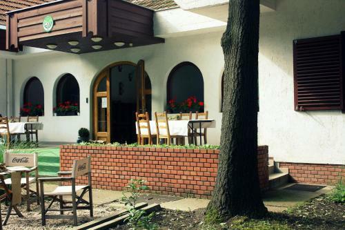 Hostal Zseri Vad�szh�z