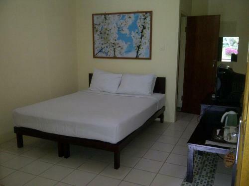Hotel Lembah Safari Cisarua