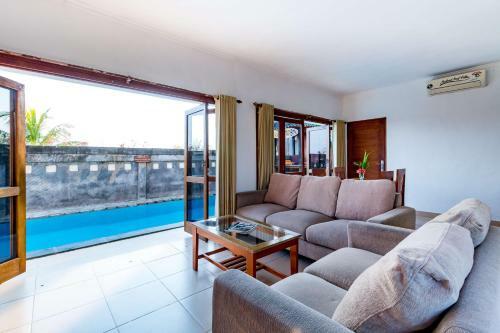 Hostal Medewi Surf Villa