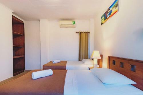 Hostal Medewi Surf Villa