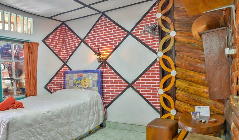 Hostal Marysca Guesthouse