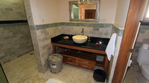 Poinciana Resort