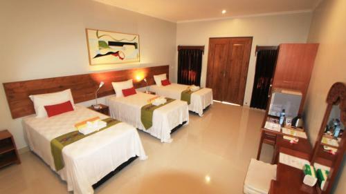 Poinciana Resort