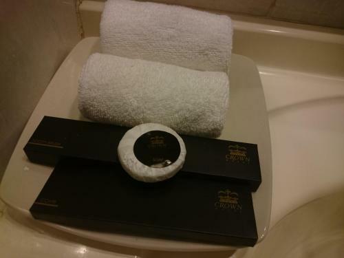 Crown Hotel