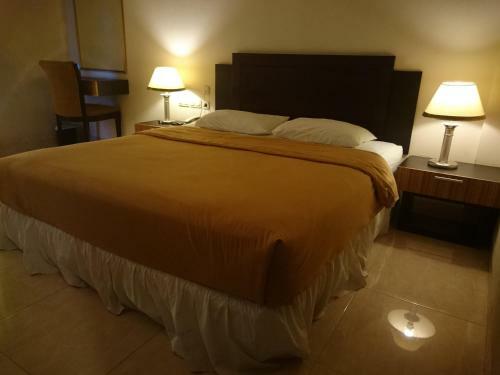 Crown Hotel