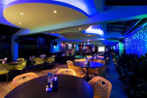 Hotel Maximillian