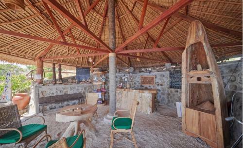 Hula Hoop Bungalows