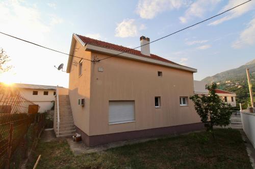 Apartamento Red Rose Villa