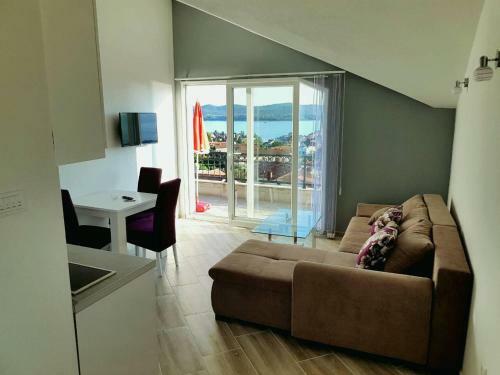 Apartment "dm", Tivat
