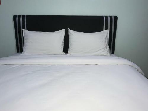 Hotel Oyo 89855 Salim Room