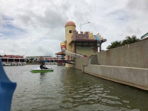 Hotel Tasik Villa International Resort