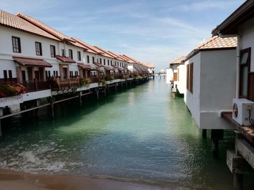 Wonderland Private Pool Villas At Port Dickson