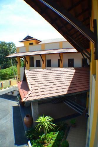 Posada Teluk Lipat Seaview Inn