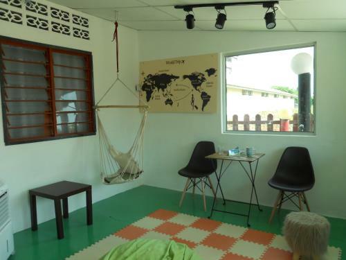 Albergue Rainbow Lodge Female Dorm