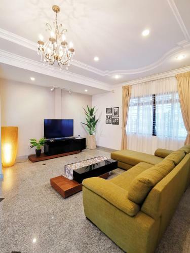 Villa Little Heaven By Sky Hive, A Beach Front Bungalow